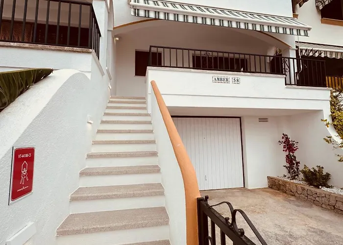 Amber Holiday Home